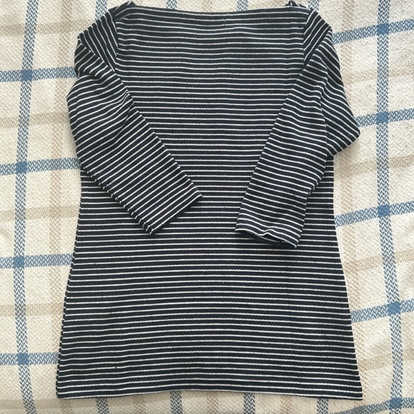 Hush Puppies quarter sleeve with dog embroidery - Picture 5 of 8